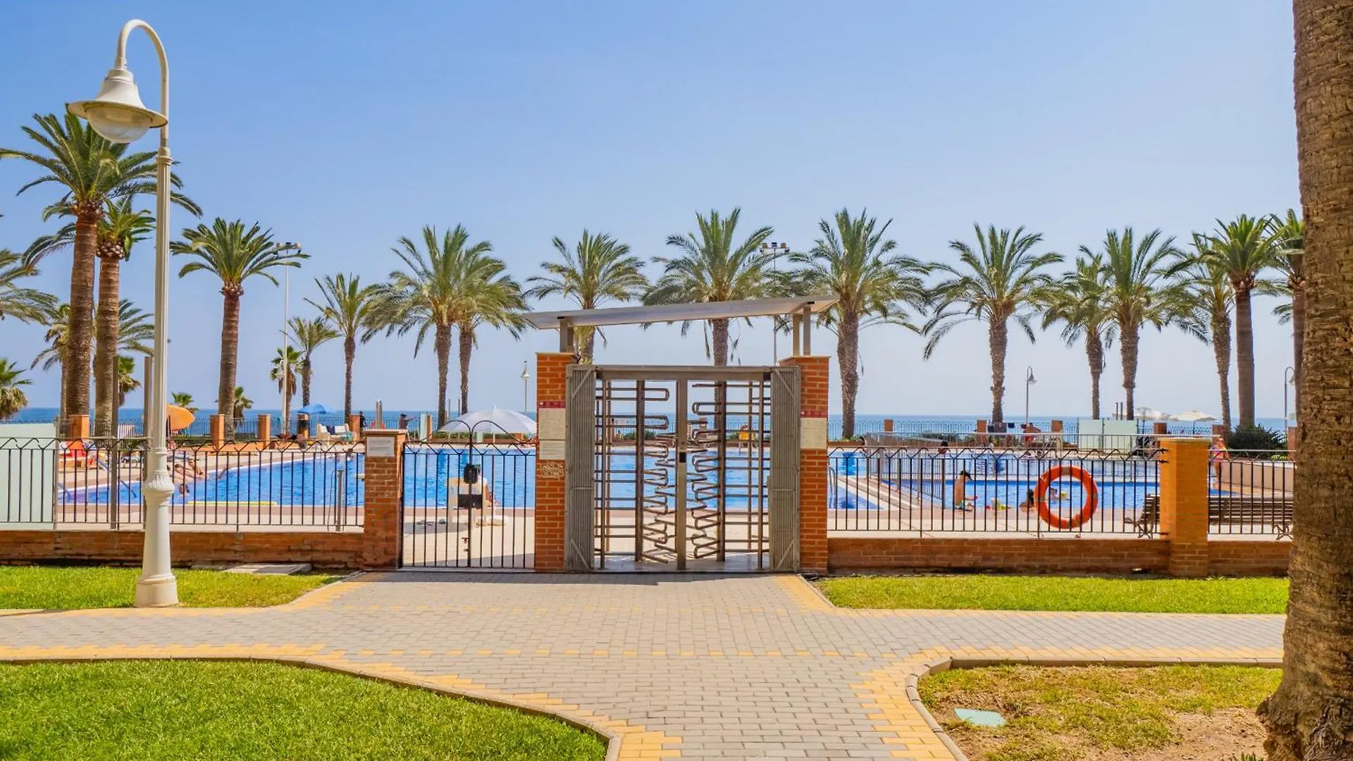 Cubo'S Estudio Centro Internacional Apartment Caleta De Velez