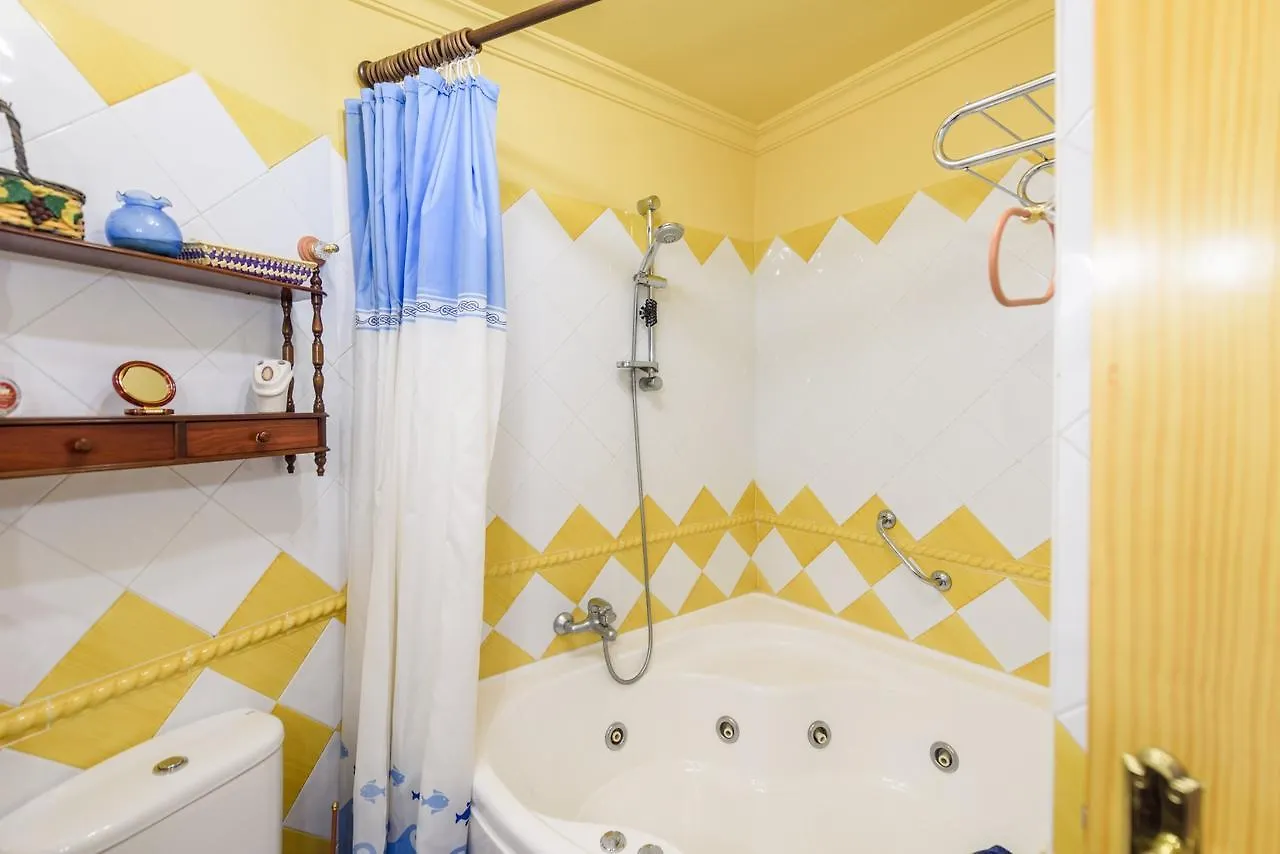 Cubo'S Estudio Centro Internacional Apartment Caleta De Velez 0*,  Spain