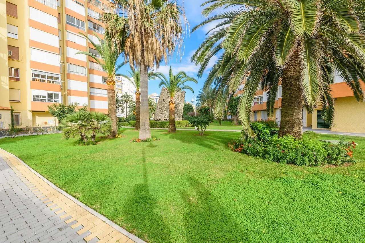 Cubo'S Estudio Centro Internacional Apartment Caleta De Velez Spain